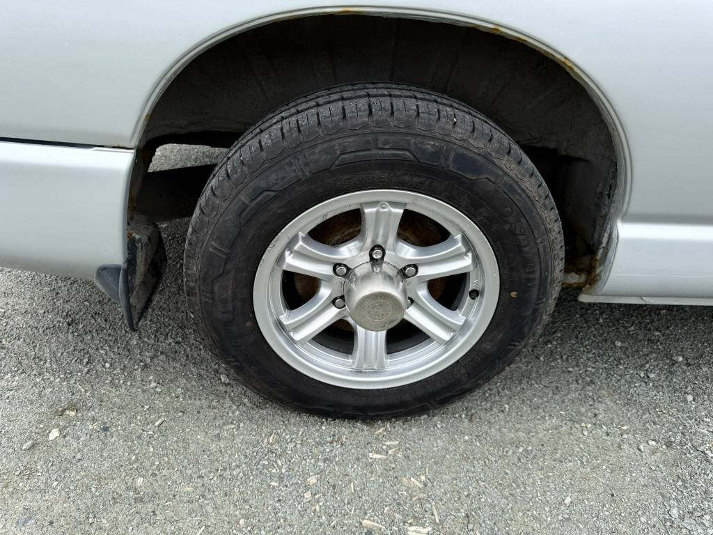 Krovininis mikroautobusas Toyota Hiace 4x4: foto 20