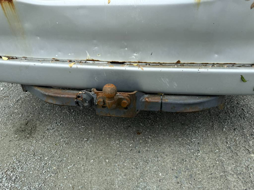 Krovininis mikroautobusas Toyota Hiace 4x4: foto 12