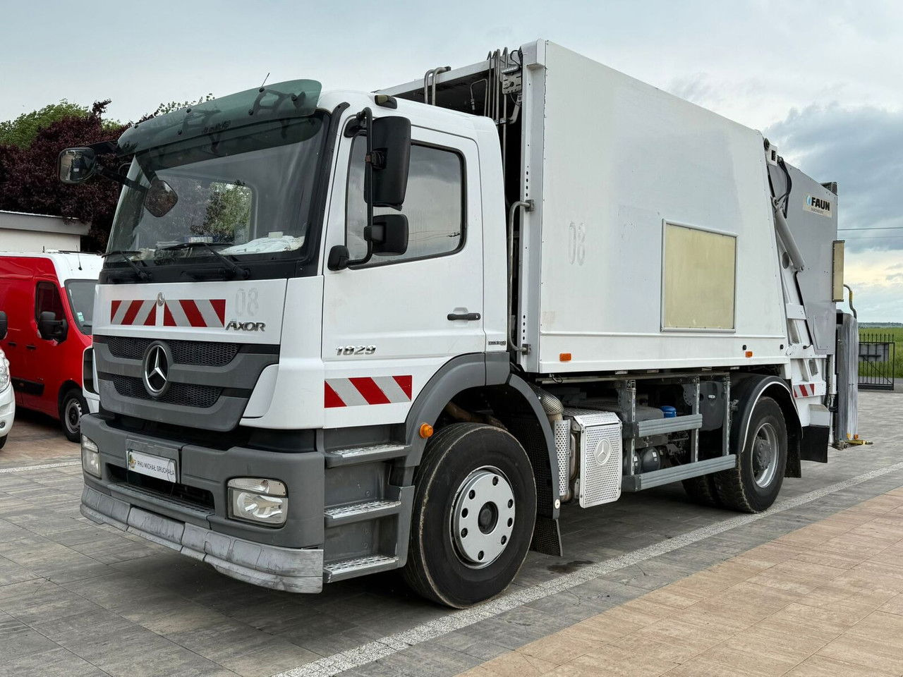 Mercedes-Benz Axor 1829 Faun VR3 TR2 - Šiukšliavežis: foto 3 Mercedes-Benz Axor 1829 Faun VR3 TR2 - Šiukšliavežis: foto 3