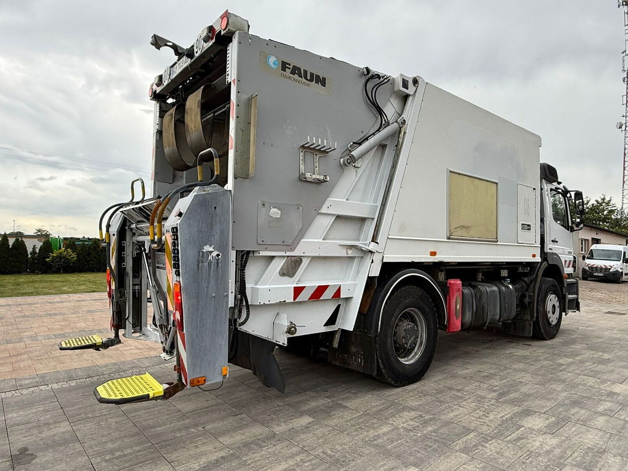 Mercedes-Benz Axor 1829 Faun VR3 TR2 - Šiukšliavežis: foto 4 Mercedes-Benz Axor 1829 Faun VR3 TR2 - Šiukšliavežis: foto 4