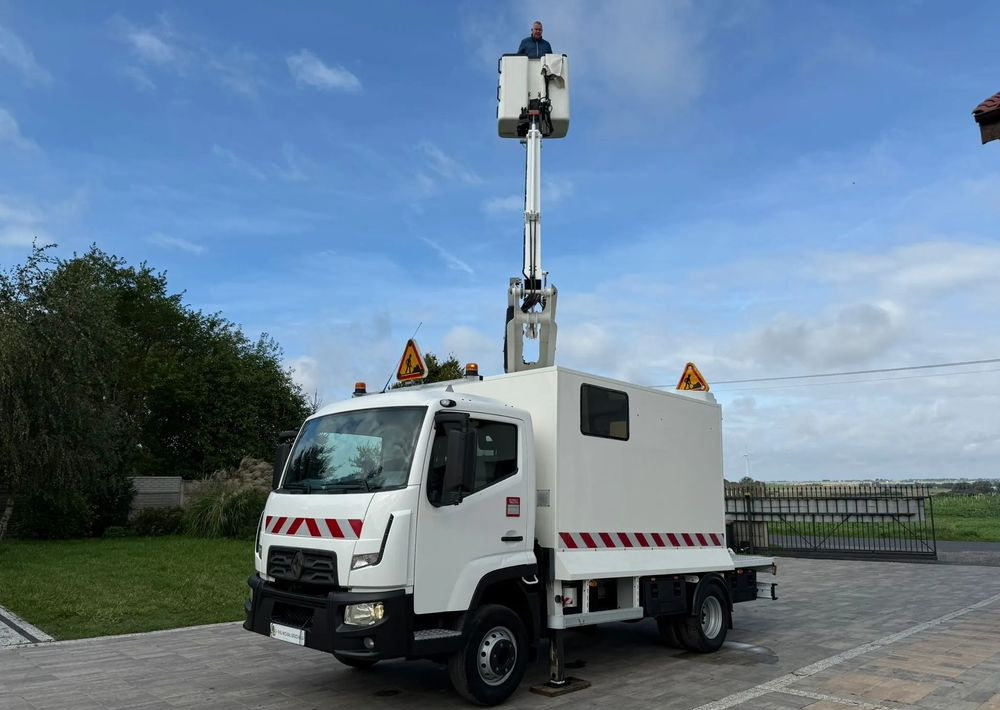 Renault D - Autobokštelio: foto 3 Renault D - Autobokštelio: foto 3