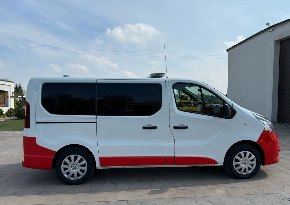 Renault Trafic - Greitosios pagalbos automobilis: foto 4 Renault Trafic - Greitosios pagalbos automobilis: foto 4