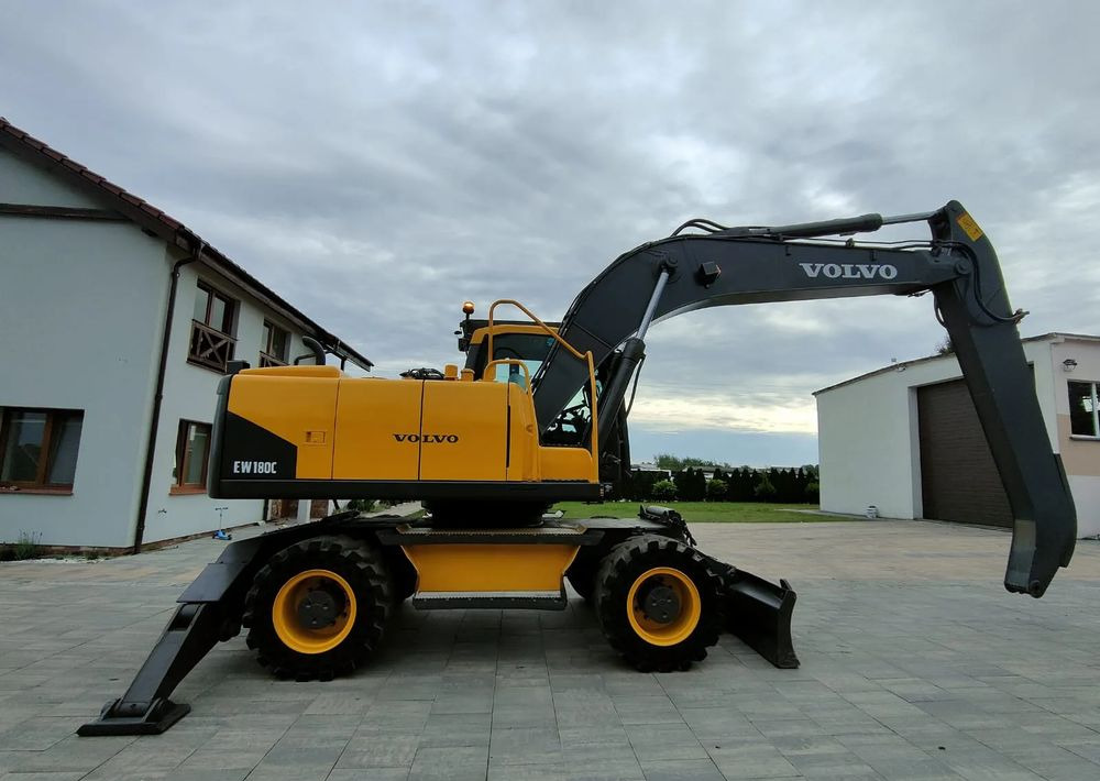 Volvo EW180C - Ratinis ekskavatorius: foto 5 Volvo EW180C - Ratinis ekskavatorius: foto 5