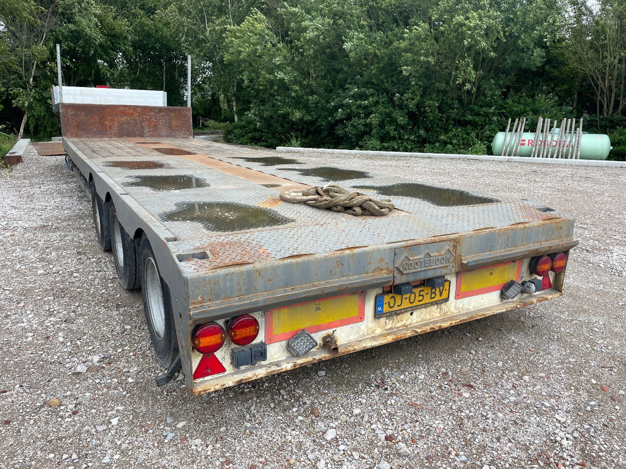 Nooteboom Mco-48-03 V uitschuifbaar hydrolisch gestuurd semi dieplader - Žemo profilio platforma puspriekabė: foto 5 Nooteboom Mco-48-03 V uitschuifbaar hydrolisch gestuurd semi dieplader - Žemo profilio platforma puspriekabė: foto 5