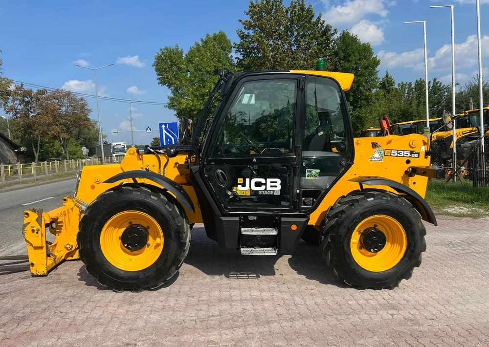 JCB 535-95 turbo - Teleskopinis krautuvas: foto 2 JCB 535-95 turbo - Teleskopinis krautuvas: foto 2
