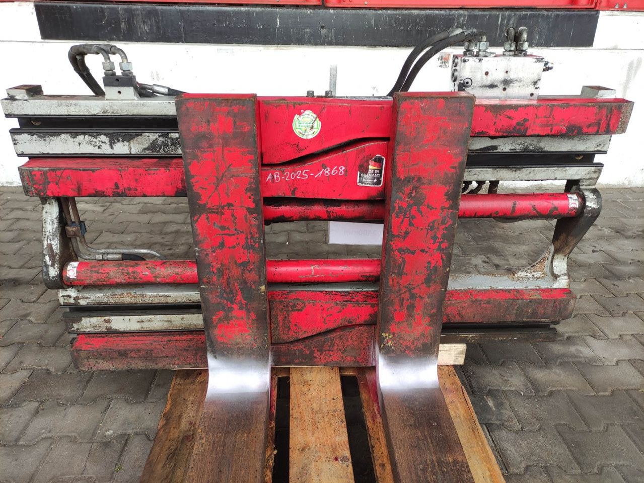 Durwen ZVP45 - Šakės: foto 1 Durwen ZVP45 - Šakės: foto 1