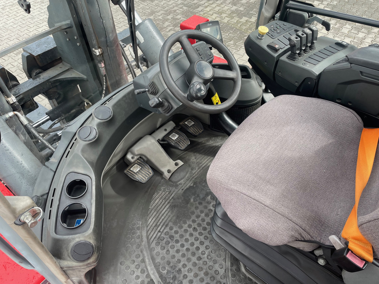 Kalmar DCG160-12 - Konteinerių krautuvas: foto 5 Kalmar DCG160-12 - Konteinerių krautuvas: foto 5