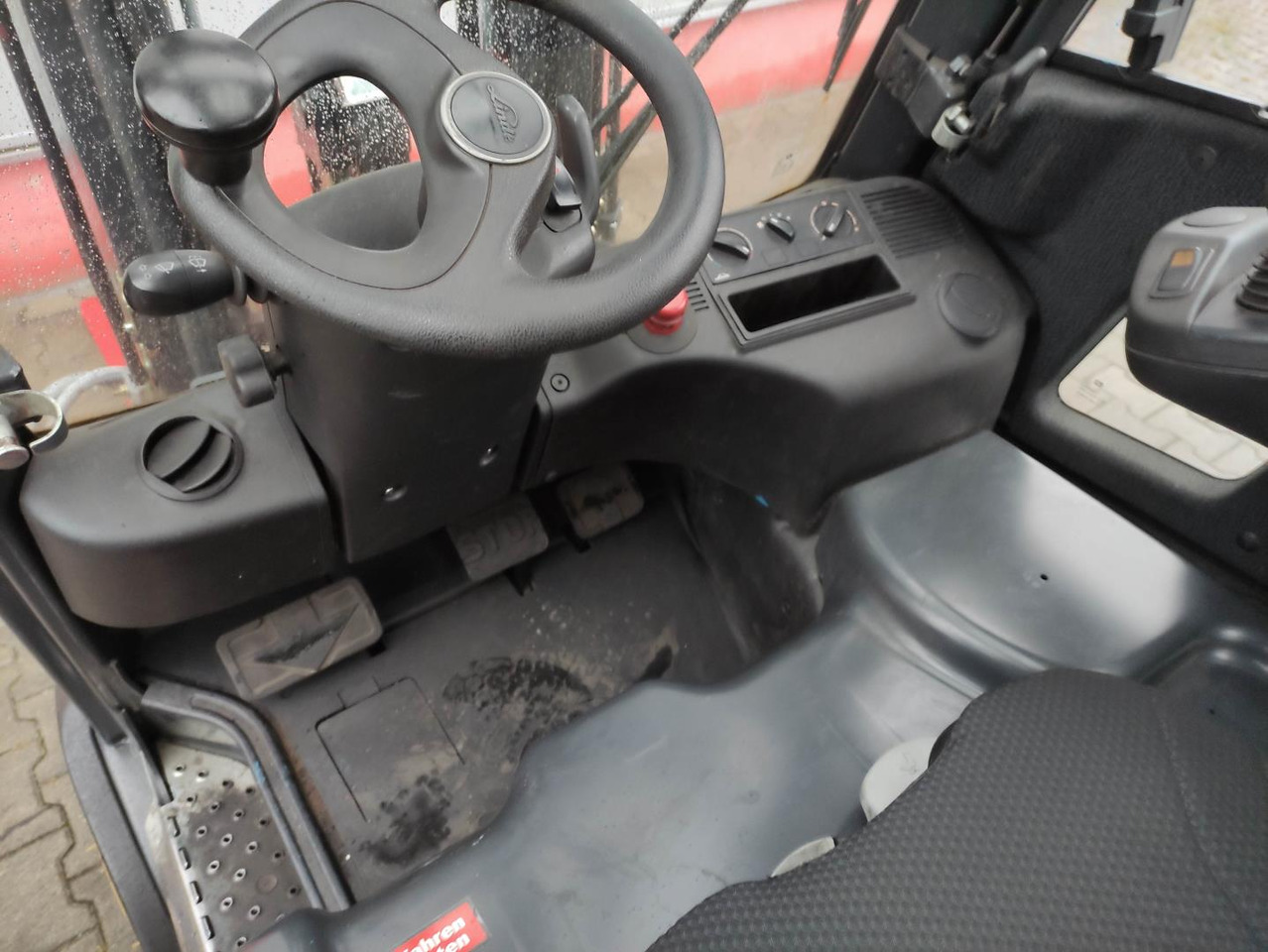 Linde E18PH-EVO - Elektrinis krautuvas: foto 5 Linde E18PH-EVO - Elektrinis krautuvas: foto 5