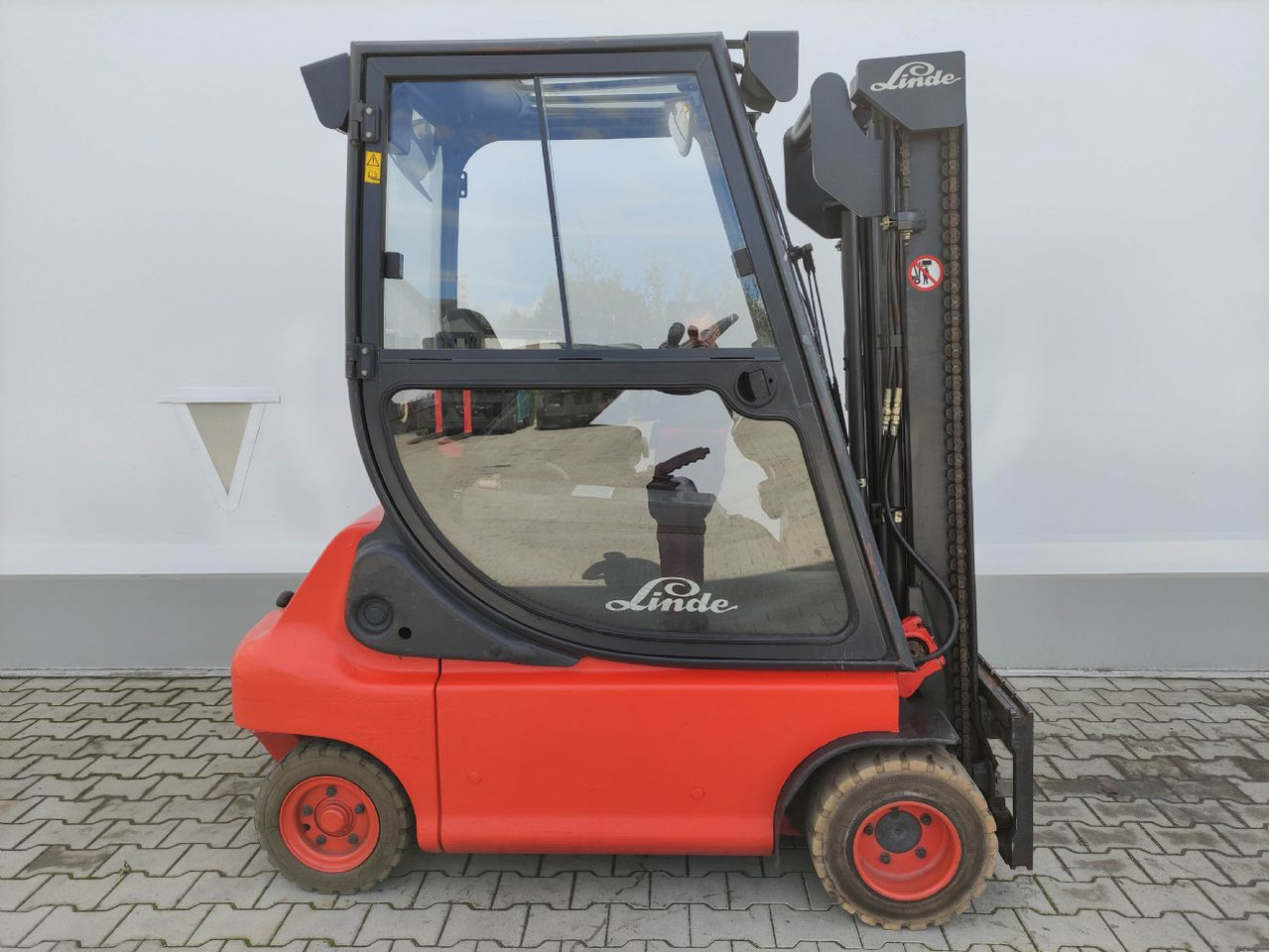 Linde E20-335 - Elektrinis krautuvas: foto 2 Linde E20-335 - Elektrinis krautuvas: foto 2