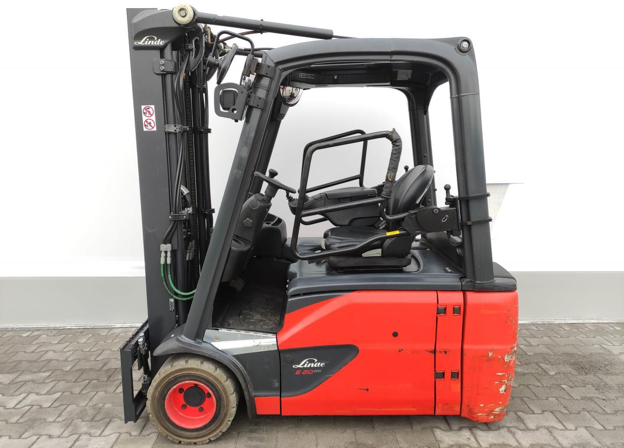 Linde E20L-02-386-EVO - Elektrinis krautuvas: foto 1 Linde E20L-02-386-EVO - Elektrinis krautuvas: foto 1
