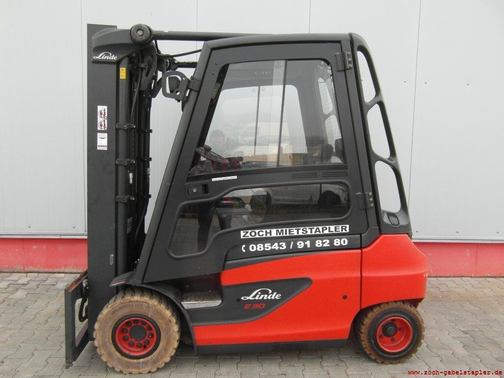Linde E30-01-387 - Elektrinis krautuvas: foto 1 Linde E30-01-387 - Elektrinis krautuvas: foto 1