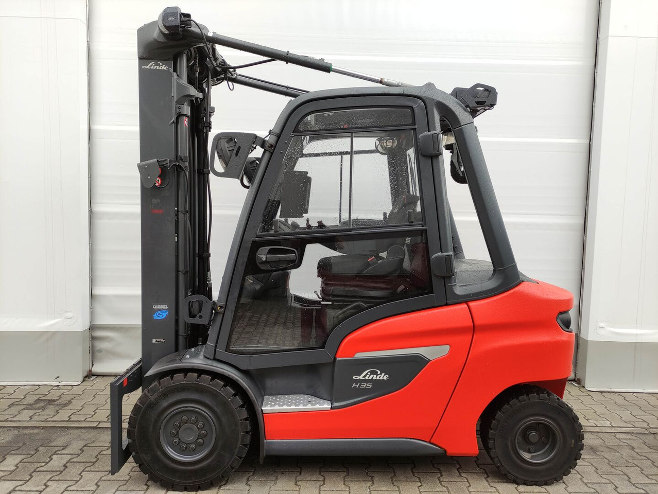 Linde H35D-01-120 (LACK NEU) - Dyzelinis krautuvas: foto 1 Linde H35D-01-120 (LACK NEU) - Dyzelinis krautuvas: foto 1