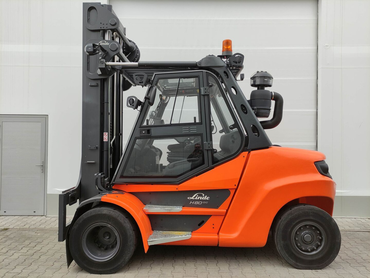 Linde H80D-03/900-396/EVO - Dyzelinis krautuvas: foto 1 Linde H80D-03/900-396/EVO - Dyzelinis krautuvas: foto 1