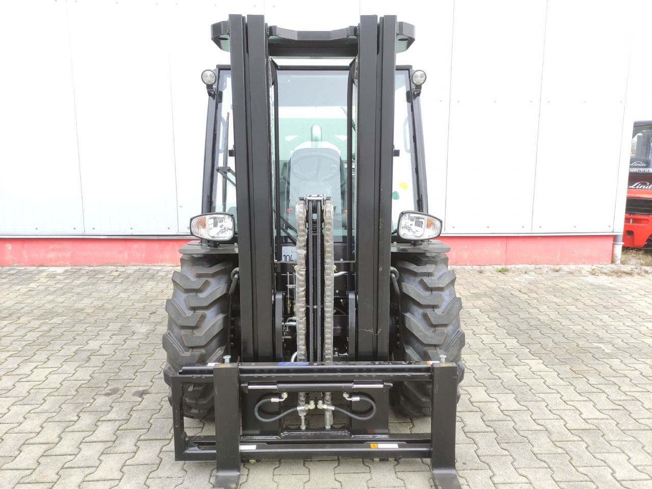 Manitou MC25-4 DK ST5 S1 (NEU) - Krautuvas-visureigis: foto 3 Manitou MC25-4 DK ST5 S1 (NEU) - Krautuvas-visureigis: foto 3