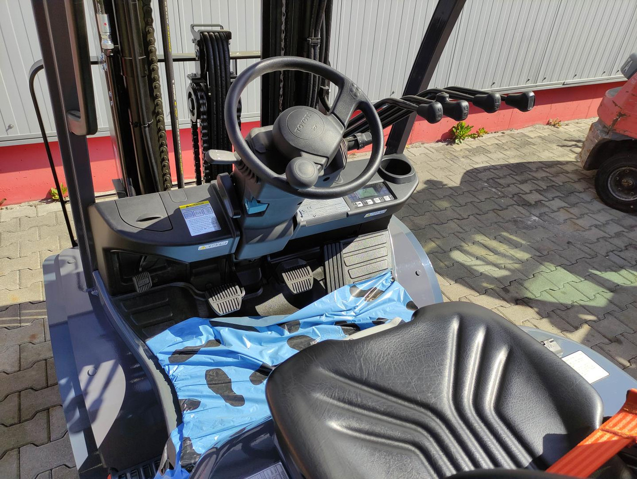 Toyota 52-8FDF30 - Dyzelinis krautuvas: foto 5 Toyota 52-8FDF30 - Dyzelinis krautuvas: foto 5