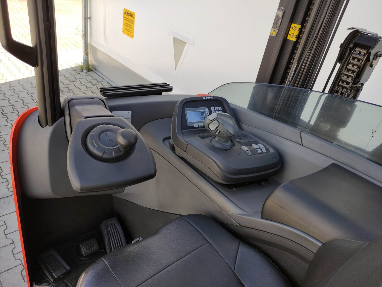 Toyota RRE160HH - Krautuvas su šakėmis: foto 5 Toyota RRE160HH - Krautuvas su šakėmis: foto 5