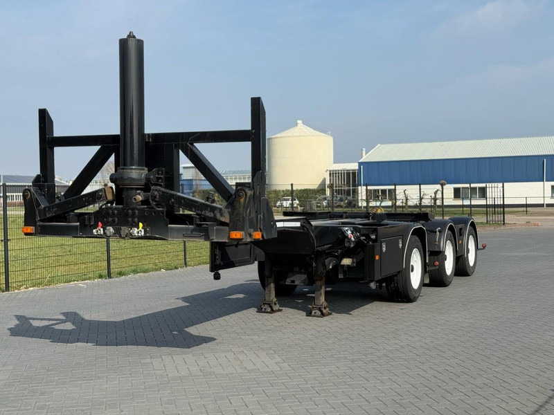 D-Tec CTD-41-03D TIPPER, CONTAINER, STEERING, LIFT AXLE. - Konteineris-vežimus/ Sukeisti kūną puspriekabė: foto 1 D-Tec CTD-41-03D TIPPER, CONTAINER, STEERING, LIFT AXLE. - Konteineris-vežimus/ Sukeisti kūną puspriekabė: foto 1