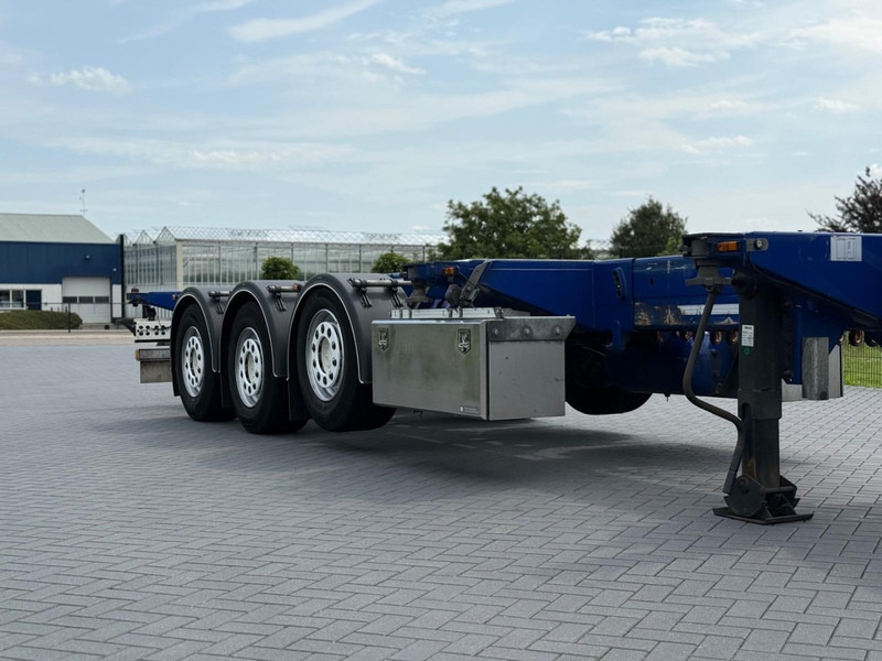 D-Tec FLEXITRAILER GESCOPEERD, 20, 40 FT, MULTI UITSCHUIFBAAR, 1 LIFTAS. - Konteineris-vežimus/ Sukeisti kūną puspriekabė: foto 3 D-Tec FLEXITRAILER GESCOPEERD, 20, 40 FT, MULTI UITSCHUIFBAAR, 1 LIFTAS. - Konteineris-vežimus/ Sukeisti kūną puspriekabė: foto 3