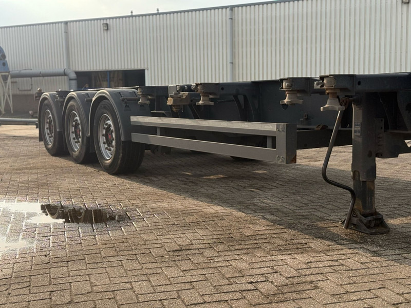 Kögel PORT 40 SIMPLEX 20 CONTAINER CHASSIS, NL TRAILER, 2020 - Konteineris-vežimus/ Sukeisti kūną puspriekabė: foto 2 Kögel PORT 40 SIMPLEX 20 CONTAINER CHASSIS, NL TRAILER, 2020 - Konteineris-vežimus/ Sukeisti kūną puspriekabė: foto 2