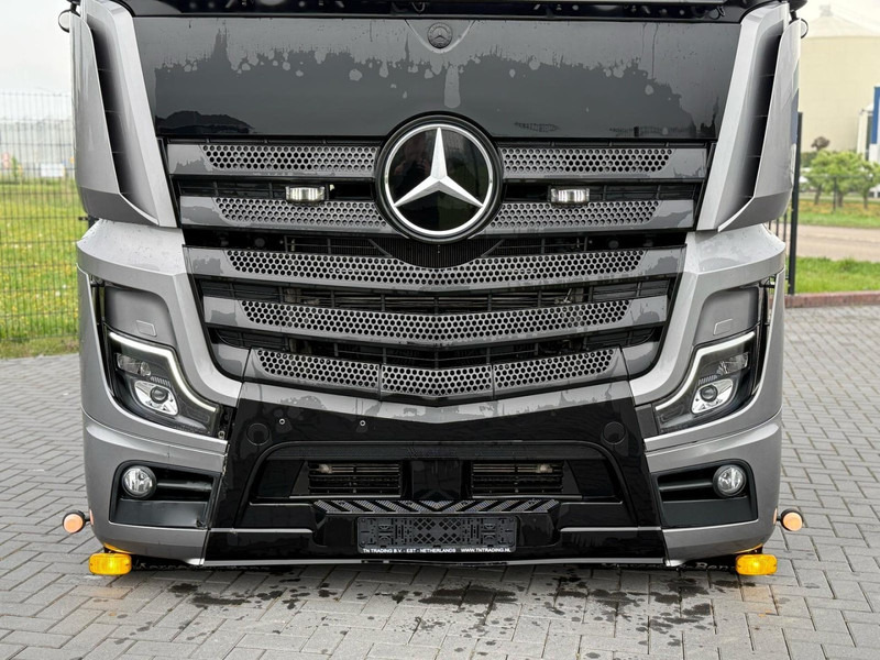 Mercedes-Benz 1863 SHOWTRUCK, VOLLUCHT, L PAKKET, HYDRAULIEK, TOPSTAAT. - Vilkikas: foto 5 Mercedes-Benz 1863 SHOWTRUCK, VOLLUCHT, L PAKKET, HYDRAULIEK, TOPSTAAT. - Vilkikas: foto 5