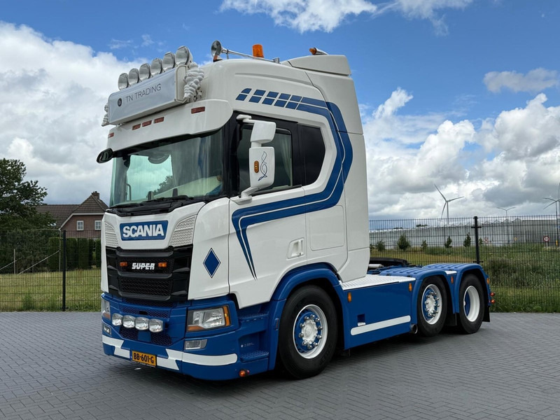 Scania R450 SHOW TRUCK, INTERIOR, STEERING, RETARDER, 570.000 KM. - Vilkikas: foto 3 Scania R450 SHOW TRUCK, INTERIOR, STEERING, RETARDER, 570.000 KM. - Vilkikas: foto 3