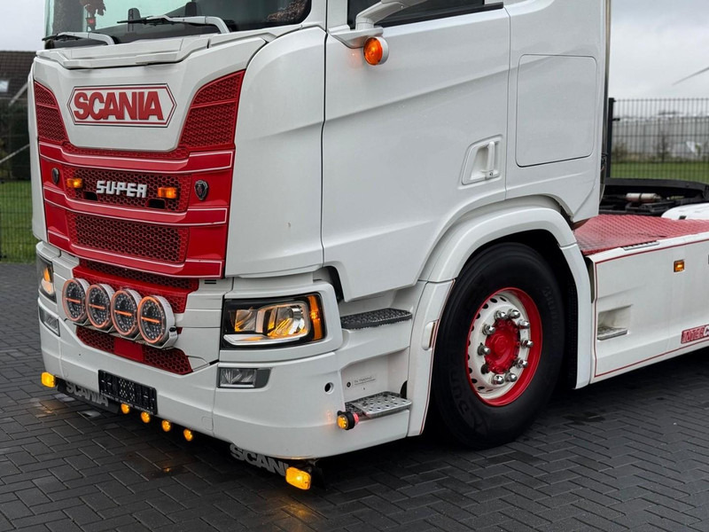 Scania R500 NGS SHOWTRUCK, 2.95WB, HYDRAULIEK, VOLLUCHT, OLD SCHOOL. - Vilkikas: foto 4 Scania R500 NGS SHOWTRUCK, 2.95WB, HYDRAULIEK, VOLLUCHT, OLD SCHOOL. - Vilkikas: foto 4