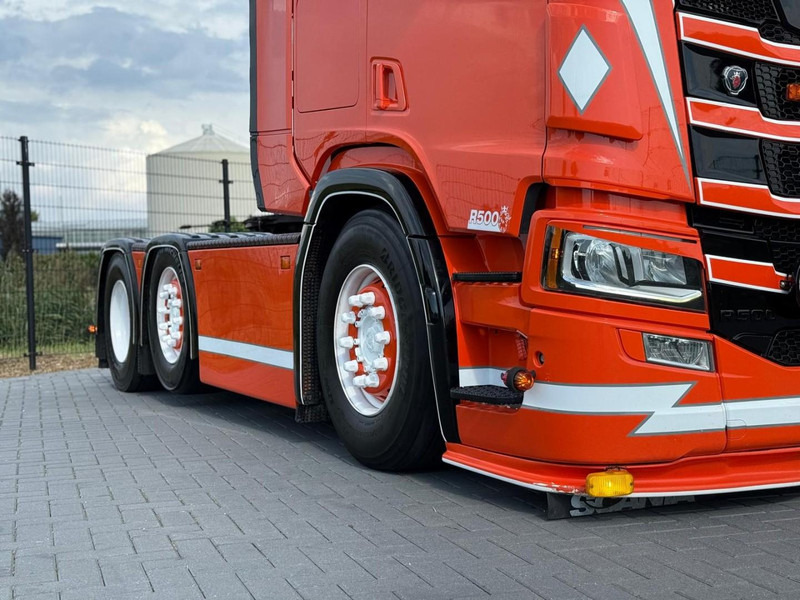 Scania R500 SHOWTRUCK, VOLLUCHT, PTO/HYDRAULIEK, RETARDER, 6X2/4. - Vilkikas: foto 5 Scania R500 SHOWTRUCK, VOLLUCHT, PTO/HYDRAULIEK, RETARDER, 6X2/4. - Vilkikas: foto 5