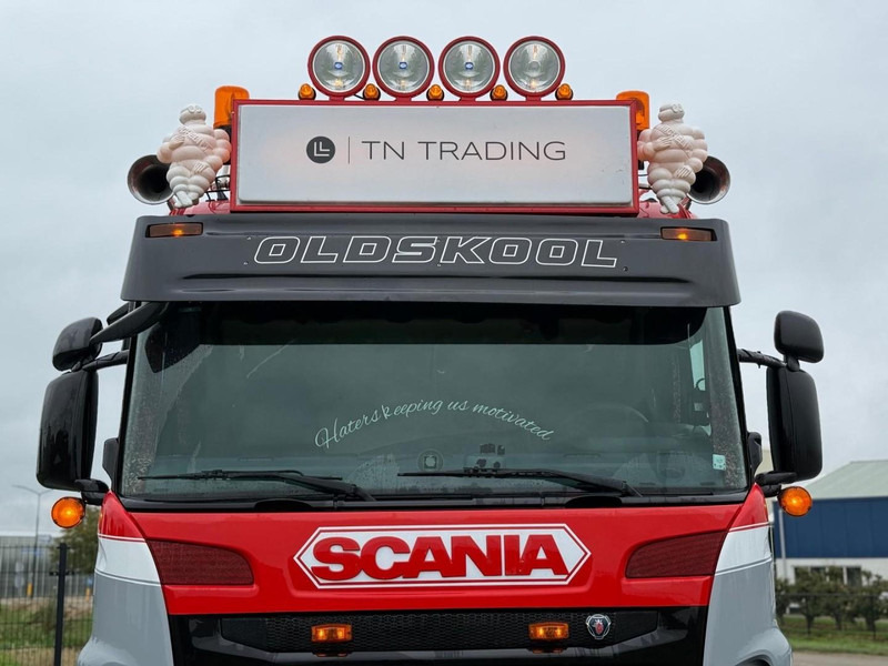 Scania R560 V8 SHOW, TOP, LEREN STOELEN, RETARDER, HANDGESCHAKELD. - Vilkikas: foto 4 Scania R560 V8 SHOW, TOP, LEREN STOELEN, RETARDER, HANDGESCHAKELD. - Vilkikas: foto 4