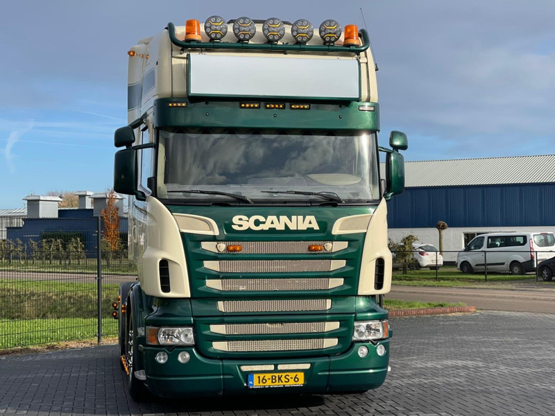 Scania R580 SHOW TRUCK, SPECIAL INTERIOR, FULL AIR, RETARDER. - Vilkikas: foto 2 Scania R580 SHOW TRUCK, SPECIAL INTERIOR, FULL AIR, RETARDER. - Vilkikas: foto 2