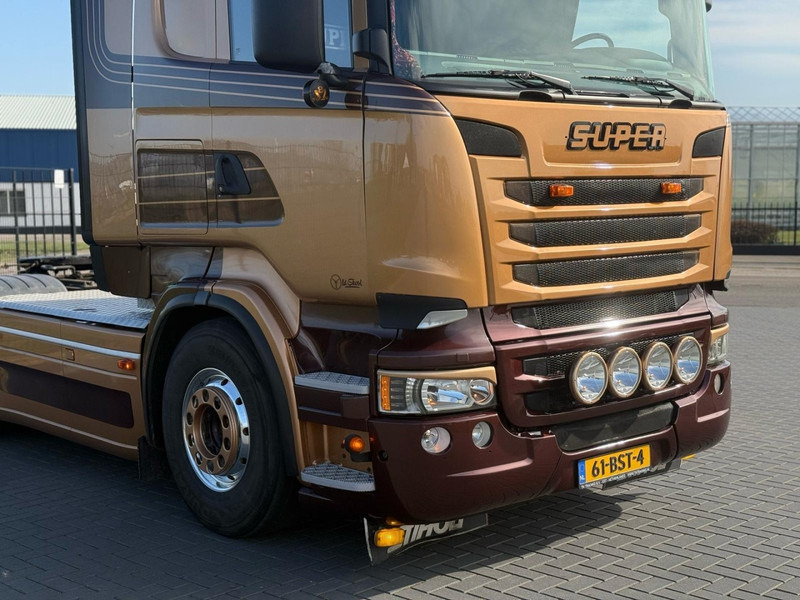 Scania R730 V8 V8, SHOWTRUCK VOLLUCHT, RETARDER, HYDRAULIEK, BOOGIE, ALU WIELEN, LEER. - Vilkikas: foto 3 Scania R730 V8 V8, SHOWTRUCK VOLLUCHT, RETARDER, HYDRAULIEK, BOOGIE, ALU WIELEN, LEER. - Vilkikas: foto 3