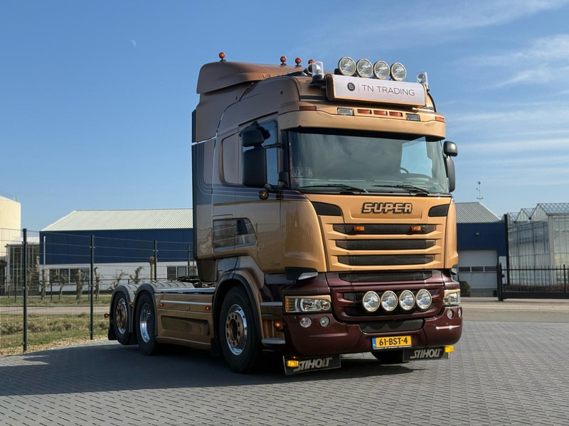 Scania R730 V8 V8, SHOWTRUCK VOLLUCHT, RETARDER, HYDRAULIEK, BOOGIE, ALU WIELEN, LEER. - Vilkikas: foto 2 Scania R730 V8 V8, SHOWTRUCK VOLLUCHT, RETARDER, HYDRAULIEK, BOOGIE, ALU WIELEN, LEER. - Vilkikas: foto 2