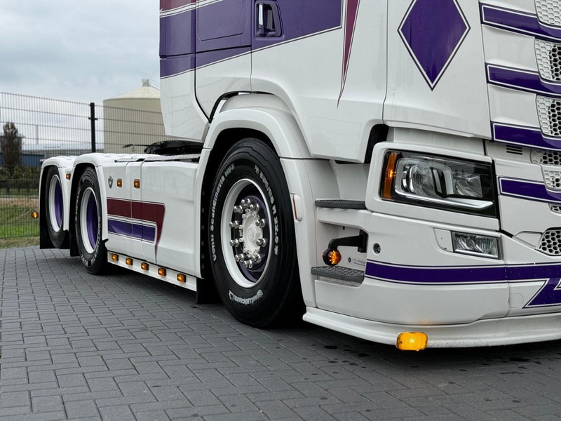 Scania S580 V8 NGS VOLLUCHT, SHOW, LEATHER, RETARDER, LOW MILEAGE, WB 315. - Vilkikas: foto 3 Scania S580 V8 NGS VOLLUCHT, SHOW, LEATHER, RETARDER, LOW MILEAGE, WB 315. - Vilkikas: foto 3
