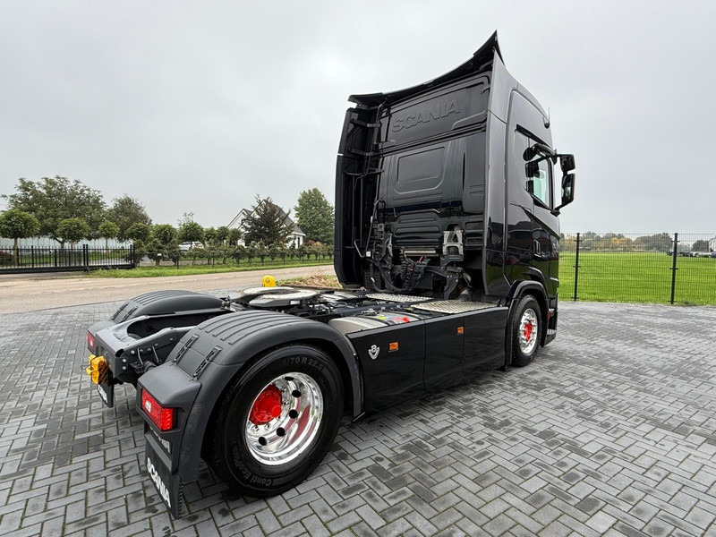 Vilkikas Scania S770 VOLLUCHT, LEER, RETARDER, 2 TANKS, PARK COOL.: foto 16 Vilkikas Scania S770 VOLLUCHT, LEER, RETARDER, 2 TANKS, PARK COOL.: foto 16