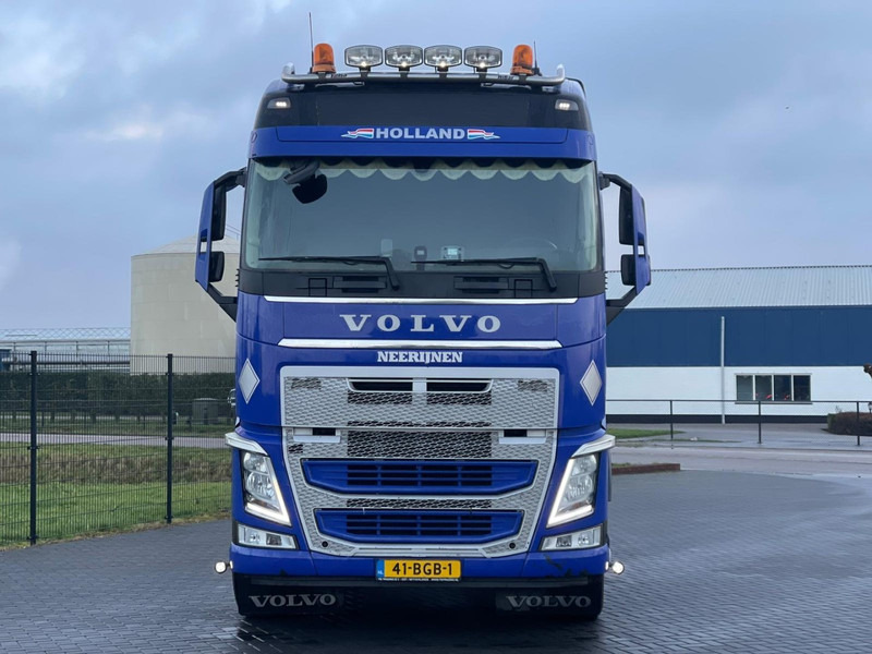 Volvo FH 460 NL TRUCK, ALCOA WHEELS, 2X TANK, CONTAINER! - Konteineris-vežimus/ Sukeisti kūną sunkvežimis: foto 2 Volvo FH 460 NL TRUCK, ALCOA WHEELS, 2X TANK, CONTAINER! - Konteineris-vežimus/ Sukeisti kūną sunkvežimis: foto 2