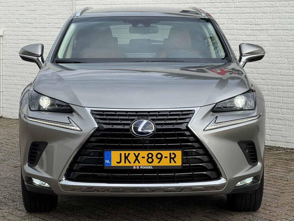 Lexus NX-300h AWD Luxury Line Trekhaak DAB Camera Navigatie Led Lane assist - Visureigis: foto 4 Lexus NX-300h AWD Luxury Line Trekhaak DAB Camera Navigatie Led Lane assist - Visureigis: foto 4
