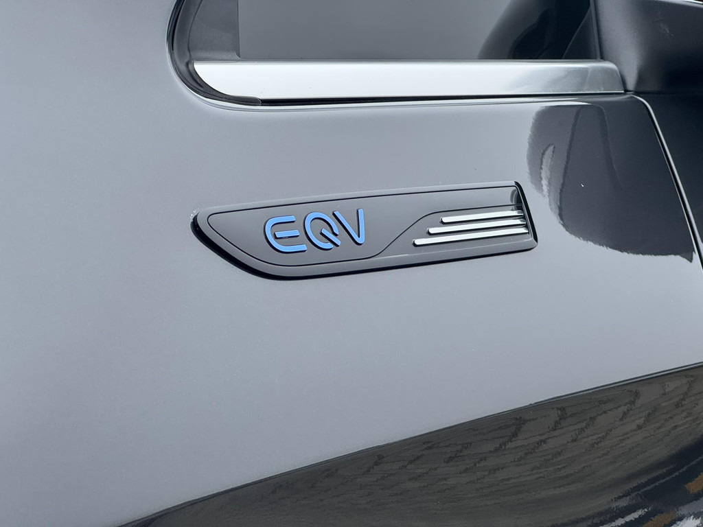 Keleivinis furgonas Mercedes-Benz EQV-300 L2 Avantgarde Burmester Stoelkoeling Elektrische schuifdeuren Middenconsole: foto 5
