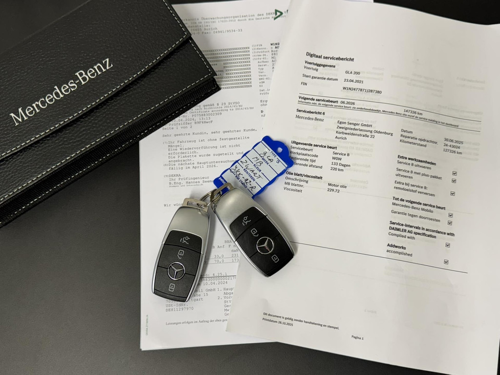 Mercedes-Benz GLA-200 AMG Sfeerverlichting Trekhaak Cruise Climate Navigatie Bluetooth Stoelverwarming - Visureigis: foto 3 Mercedes-Benz GLA-200 AMG Sfeerverlichting Trekhaak Cruise Climate Navigatie Bluetooth Stoelverwarming - Visureigis: foto 3