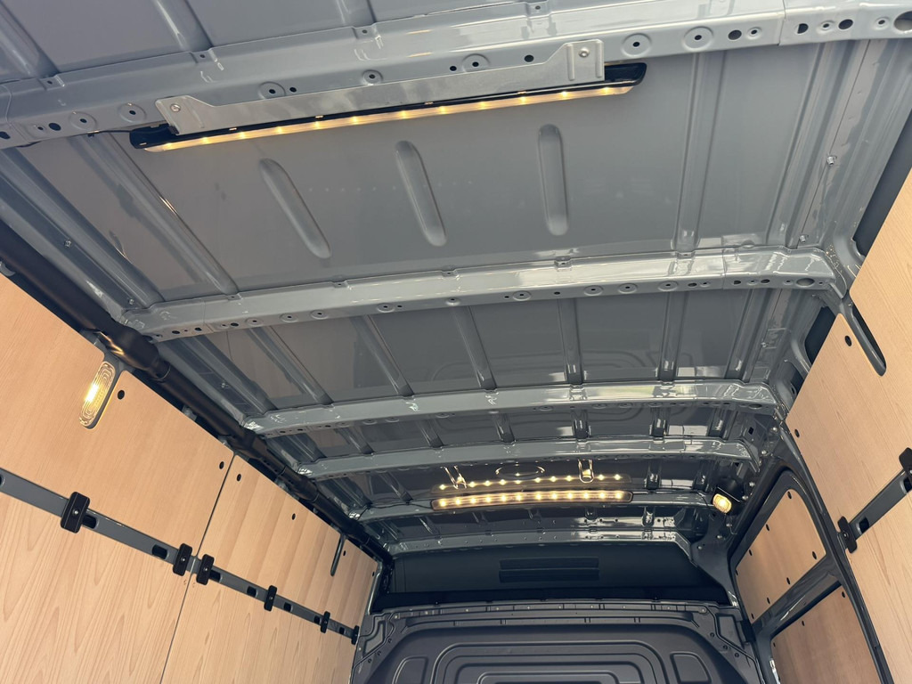 Krovininis mikroautobusas Mercedes-Benz Sprinter-317 L2 Trekhaak 3500kg Camera Navigatie Cruise Clima Pdc Keyless Leder+verwarming: foto 12