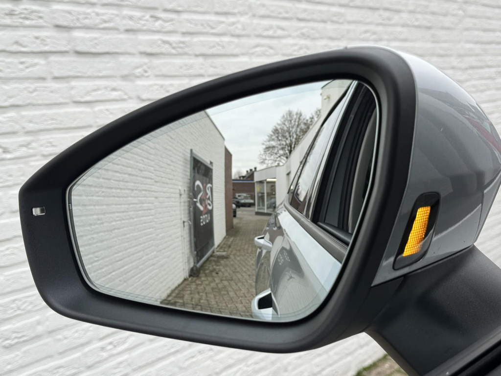 Visureigis Škoda Kodiaq-1.5 TSI PHEV Business Edition Full LED Adaptive cruis Climate Stoel-Stuurverwarming Apple / Android Navi Camera: foto 19 Visureigis Škoda Kodiaq-1.5 TSI PHEV Business Edition Full LED Adaptive cruis Climate Stoel-Stuurverwarming Apple / Android Navi Camera: foto 19