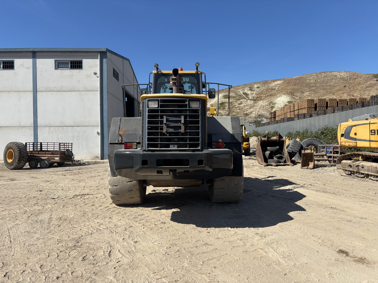 KOMATSU WA480-6 - Ratinis krautuvas: foto 4 KOMATSU WA480-6 - Ratinis krautuvas: foto 4