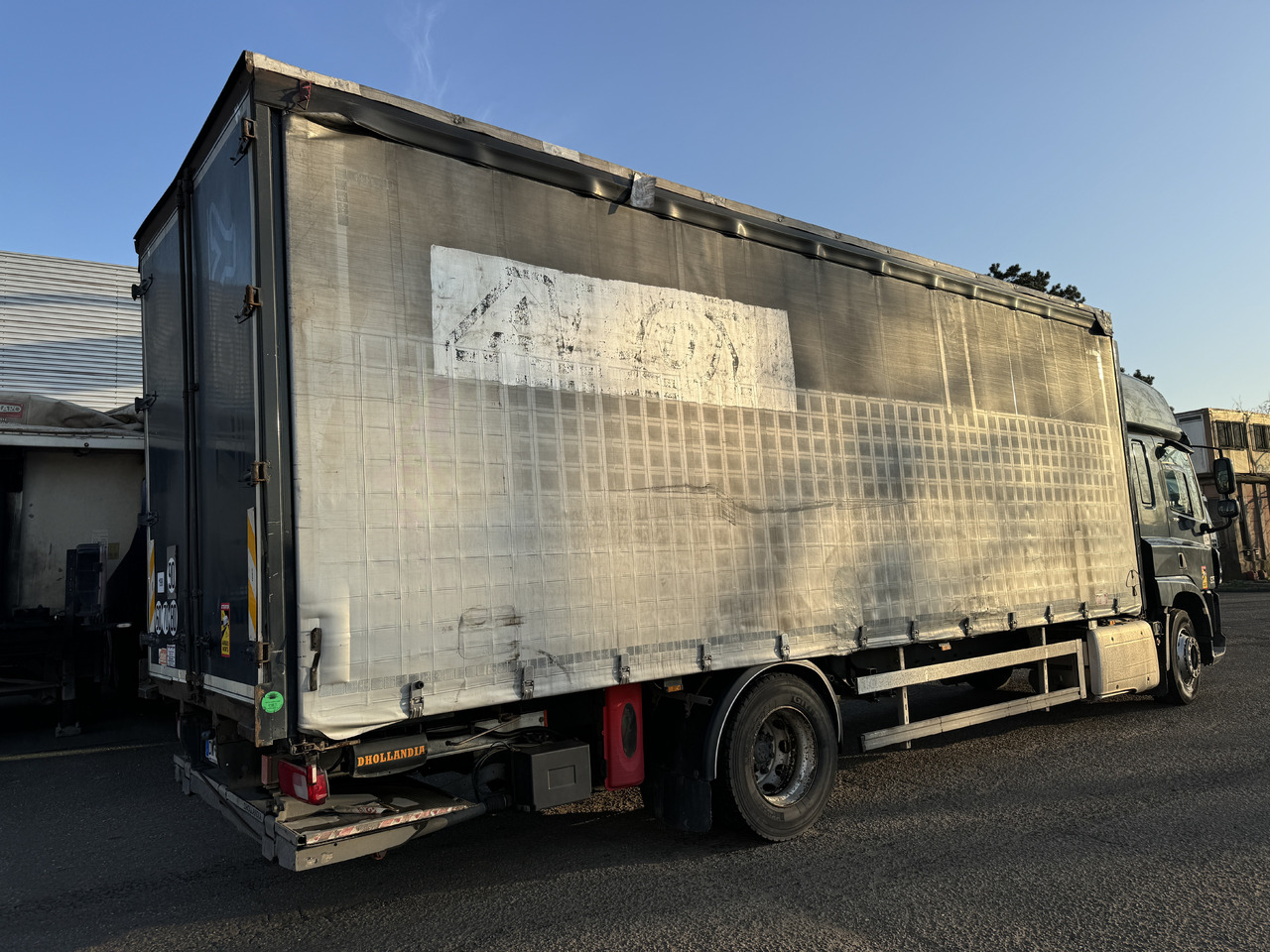 DAF Cf 330 - Tentinis sunkvežimis: foto 3 DAF Cf 330 - Tentinis sunkvežimis: foto 3