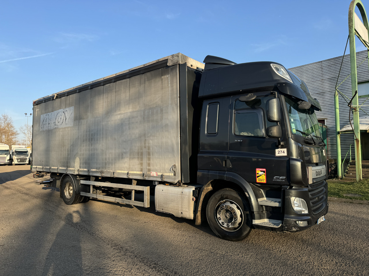 DAF Cf 330 - Tentinis sunkvežimis: foto 2 DAF Cf 330 - Tentinis sunkvežimis: foto 2