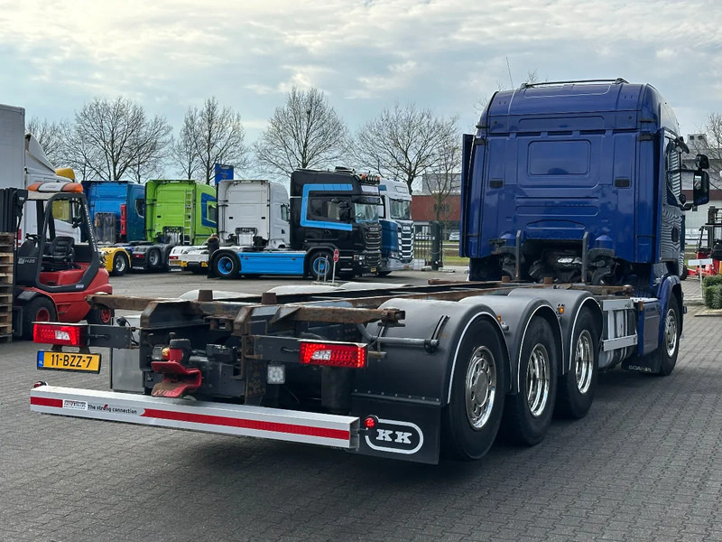 Scania R520 V8 8x4*4 Bdf / Retarder / 2 Tank / Full Air / Euro 6 - Konteineris-vežimus/ Sukeisti kūną sunkvežimis: foto 5 Scania R520 V8 8x4*4 Bdf / Retarder / 2 Tank / Full Air / Euro 6 - Konteineris-vežimus/ Sukeisti kūną sunkvežimis: foto 5
