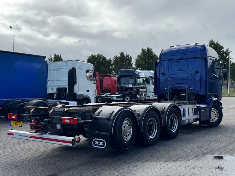 Scania R520 V8 8x4*4 Retarder / BDF / Full Air / Euro 6 - Konteineris-vežimus/ Sukeisti kūną sunkvežimis: foto 3 Scania R520 V8 8x4*4 Retarder / BDF / Full Air / Euro 6 - Konteineris-vežimus/ Sukeisti kūną sunkvežimis: foto 3