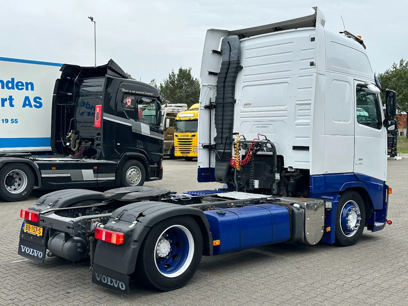 Volvo FH 400 Globe XL Mega / Full Air / 2 Tank / Euro 5 - Vilkikas: foto 3 Volvo FH 400 Globe XL Mega / Full Air / 2 Tank / Euro 5 - Vilkikas: foto 3