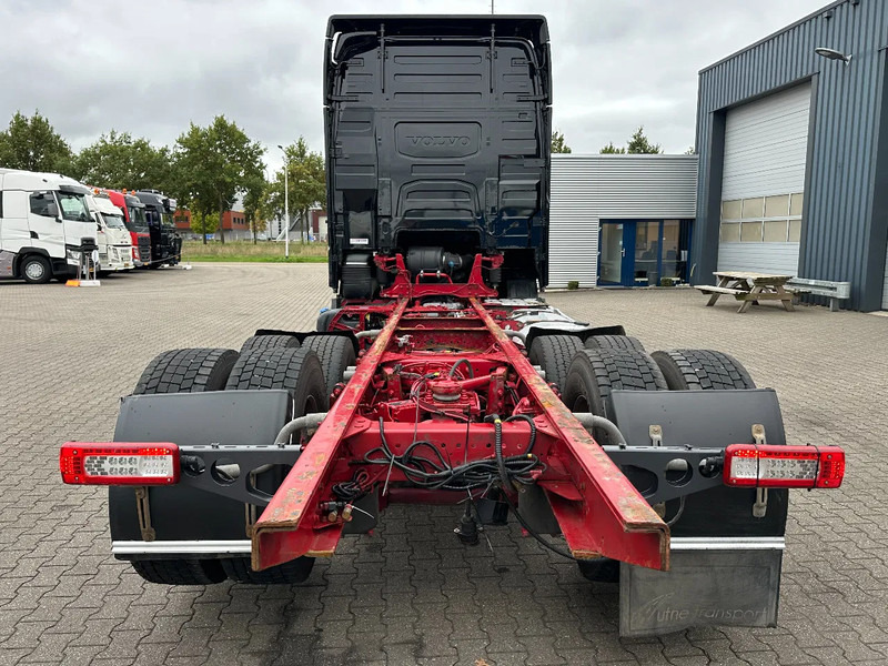 Volvo FH 540 6x2 Globe XL - Retarder - Dual Clutch - 4.30 WB - Full Air - Važiuoklės sunkvežimis: foto 5 Volvo FH 540 6x2 Globe XL - Retarder - Dual Clutch - 4.30 WB - Full Air - Važiuoklės sunkvežimis: foto 5