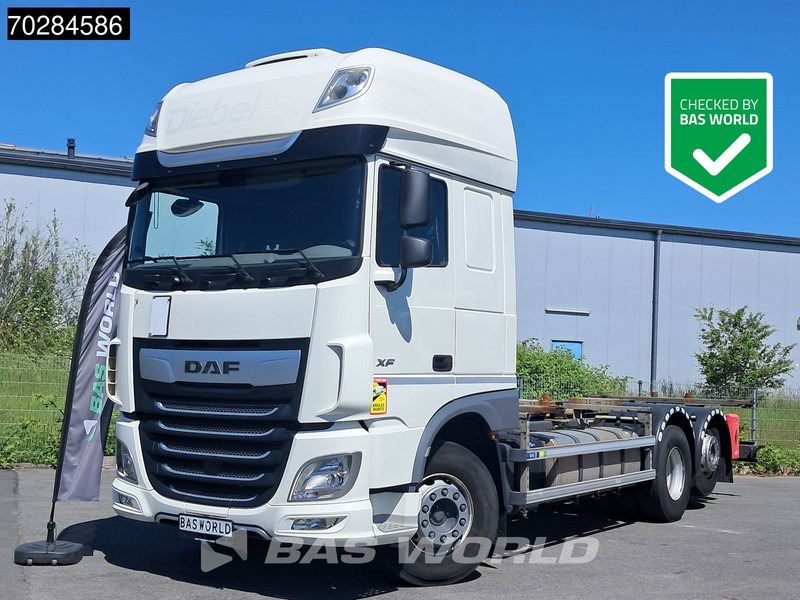 DAF XF 450 6X2 SSC Retarder 2x Tanks Liftachse Standklima LED ACC - Konteineris-vežimus/ Sukeisti kūną sunkvežimis: foto 1 DAF XF 450 6X2 SSC Retarder 2x Tanks Liftachse Standklima LED ACC - Konteineris-vežimus/ Sukeisti kūną sunkvežimis: foto 1