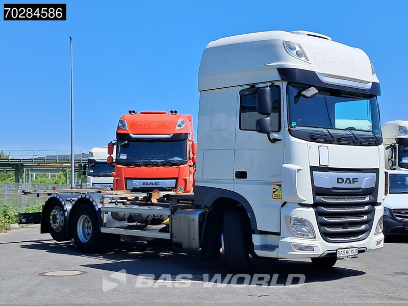 DAF XF 450 6X2 SSC Retarder 2x Tanks Liftachse Standklima LED ACC - Konteineris-vežimus/ Sukeisti kūną sunkvežimis: foto 3 DAF XF 450 6X2 SSC Retarder 2x Tanks Liftachse Standklima LED ACC - Konteineris-vežimus/ Sukeisti kūną sunkvežimis: foto 3