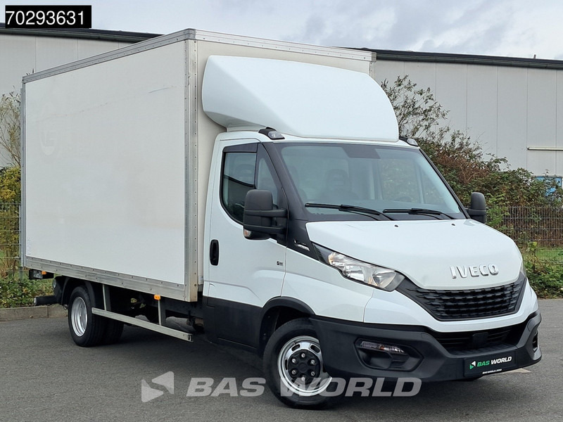 Iveco Daily 35C16 Automatik 160PS Koffer Doppelbereifung Klima Tempomat Euro6 20m3 A/C Cruise control - Furgonas su krovinių dėže: foto 2 Iveco Daily 35C16 Automatik 160PS Koffer Doppelbereifung Klima Tempomat Euro6 20m3 A/C Cruise control - Furgonas su krovinių dėže: foto 2