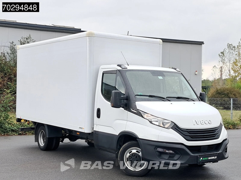 Iveco Daily 35C16 Automatik Ladebordwand 160PS Koffer Doppelbereifung Klima Kamera Euro6 20m3 A/C - Furgonas su krovinių dėže: foto 2 Iveco Daily 35C16 Automatik Ladebordwand 160PS Koffer Doppelbereifung Klima Kamera Euro6 20m3 A/C - Furgonas su krovinių dėže: foto 2